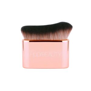 فرشاة الجسم من هدى بيوتي