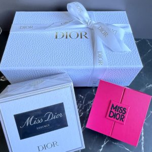 باكج ميس ديور إيسنس